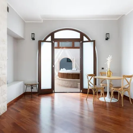 Willa D'aprile Exclusive Luxury With Pool, Jacuzzi, Castellana Grotte