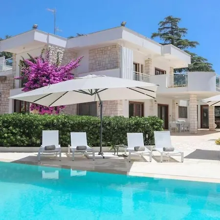 Villa D'aprile Exclusive Luxury With Pool, Jacuzzi, *
