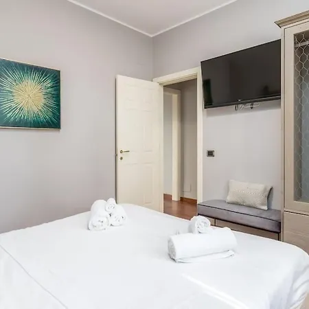 D'aprile Exclusive Luxury With Pool, Jacuzzi,