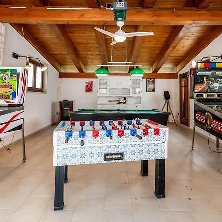 Villa D'aprile Exclusive Luxury With Pool, Jacuzzi,